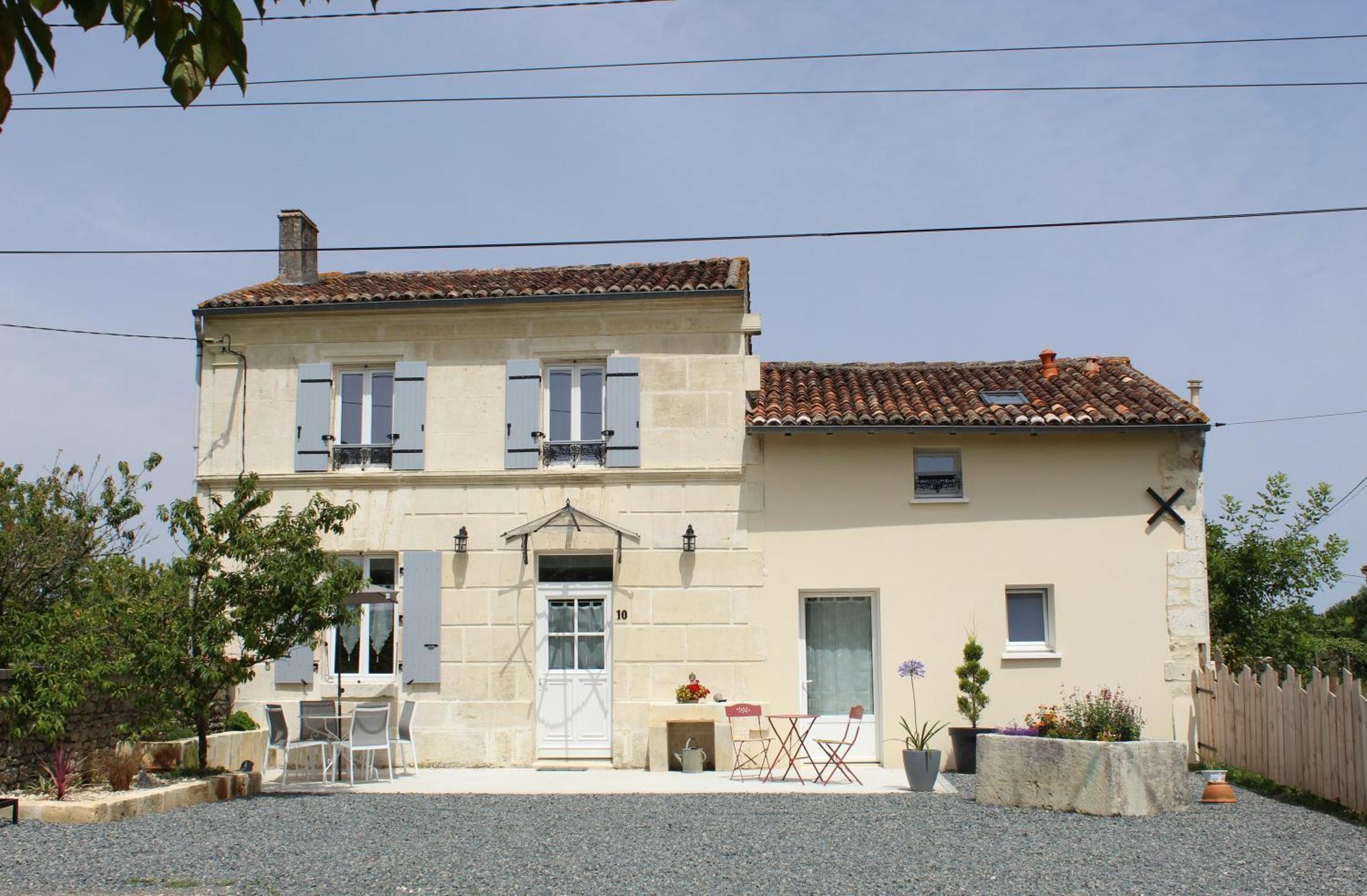 Le Gite Du Verger Saint-Bris-des-Bois Buitenkant foto